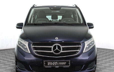 Mercedes-Benz V-Класс, 2018 год, 4 250 000 рублей, 2 фотография
