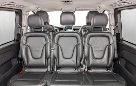 Mercedes-Benz V-Класс, 2018 год, 4 250 000 рублей, 13 фотография