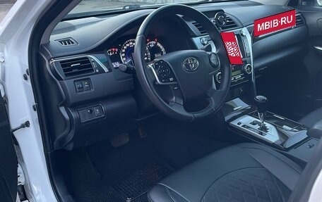 Toyota Camry, 2014 год, 1 800 000 рублей, 8 фотография