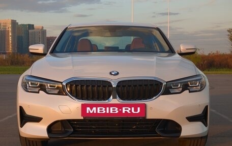 BMW 3 серия, 2021 год, 4 500 000 рублей, 2 фотография