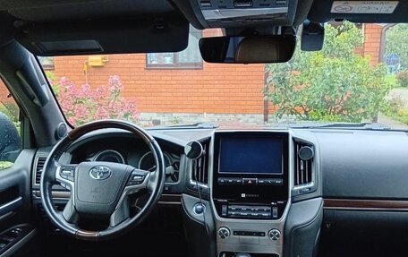 Toyota Land Cruiser 200, 2020 год, 10 000 000 рублей, 8 фотография