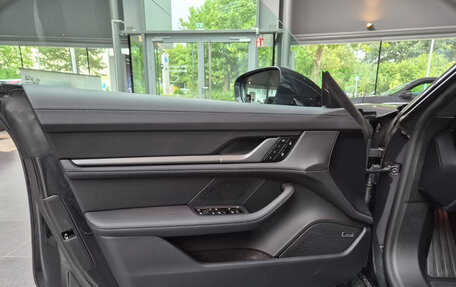 Porsche Taycan I, 2025 год, 14 430 000 рублей, 8 фотография