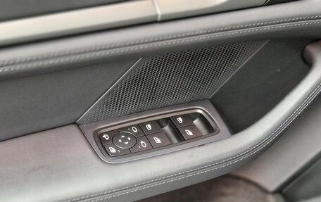 Porsche Taycan I, 2025 год, 14 430 000 рублей, 10 фотография