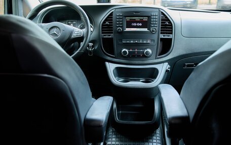 Mercedes-Benz Vito, 2019 год, 3 650 000 рублей, 17 фотография