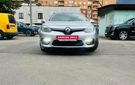 Renault Fluence I, 2014 год, 860 000 рублей, 2 фотография
