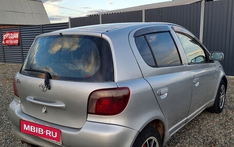 Toyota Vitz, 2000 год, 320 000 рублей, 3 фотография