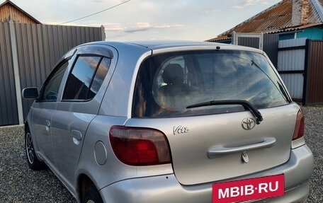 Toyota Vitz, 2000 год, 320 000 рублей, 2 фотография