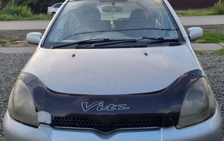 Toyota Vitz, 2000 год, 320 000 рублей, 8 фотография
