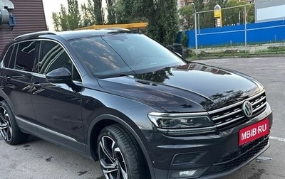 Volkswagen Tiguan II, 2018 год, 1 950 000 рублей, 1 фотография