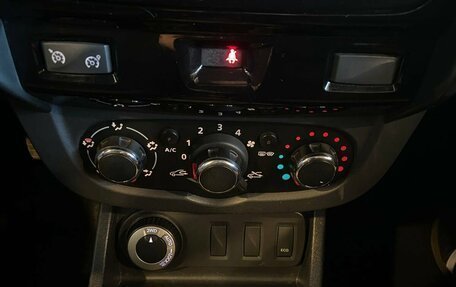 Renault Duster I рестайлинг, 2017 год, 1 200 000 рублей, 15 фотография