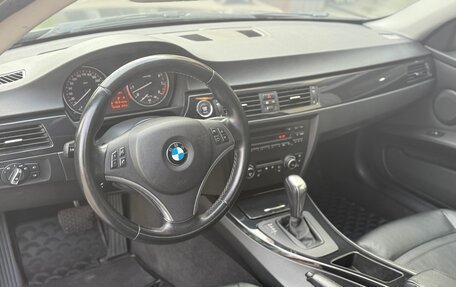 BMW 3 серия, 2010 год, 1 250 000 рублей, 13 фотография