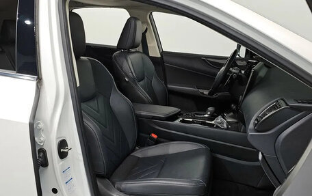 Lexus NX, 2022 год, 5 990 001 рублей, 6 фотография