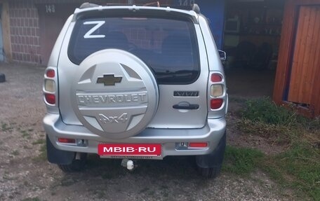 Chevrolet Niva I рестайлинг, 2005 год, 330 000 рублей, 2 фотография