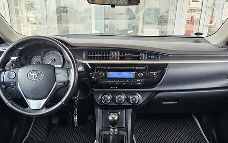 Toyota Corolla, 2014 год, 1 330 000 рублей, 7 фотография