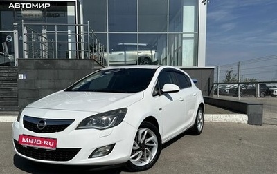 Opel Astra J, 2011 год, 650 000 рублей, 1 фотография