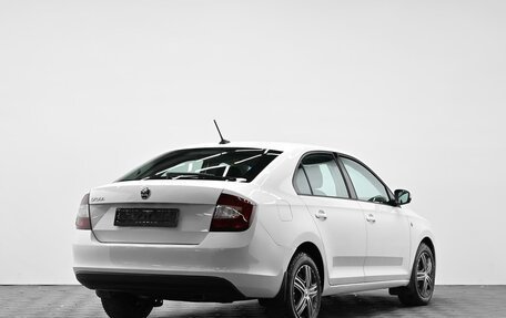 Skoda Rapid I, 2017 год, 955 000 рублей, 4 фотография