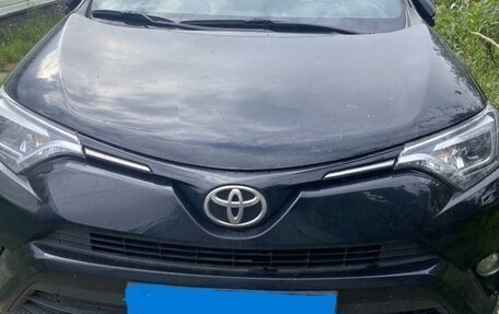 Toyota RAV4, 2018 год, 4 000 000 рублей, 3 фотография