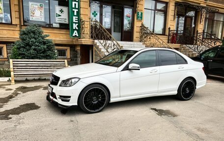 Mercedes-Benz C-Класс, 2013 год, 1 600 000 рублей, 2 фотография