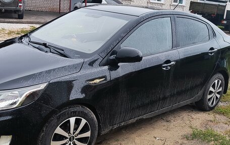 KIA Rio III рестайлинг, 2013 год, 720 000 рублей, 2 фотография