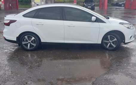 Ford Focus III, 2014 год, 890 000 рублей, 2 фотография