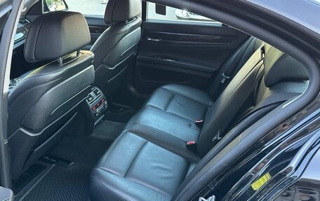 BMW 7 серия, 2013 год, 2 450 000 рублей, 24 фотография