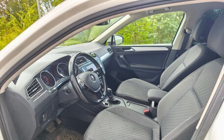 Volkswagen Tiguan II, 2017 год, 1 370 000 рублей, 12 фотография