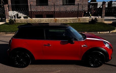 MINI Hatch, 2021 год, 2 300 000 рублей, 3 фотография