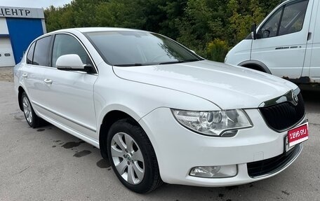 Skoda Superb III рестайлинг, 2011 год, 889 000 рублей, 1 фотография