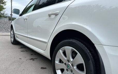 Skoda Superb III рестайлинг, 2011 год, 889 000 рублей, 8 фотография
