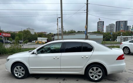 Skoda Superb III рестайлинг, 2011 год, 889 000 рублей, 11 фотография