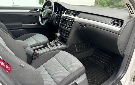 Skoda Superb III рестайлинг, 2011 год, 889 000 рублей, 20 фотография