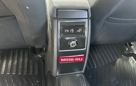 Skoda Superb III рестайлинг, 2011 год, 889 000 рублей, 24 фотография