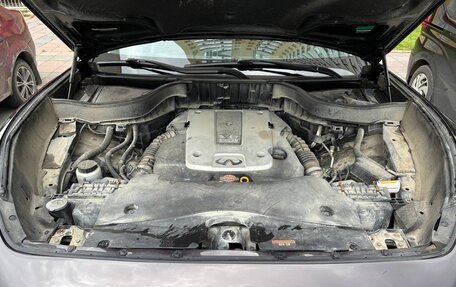 Infiniti QX70, 2014 год, 2 600 000 рублей, 3 фотография