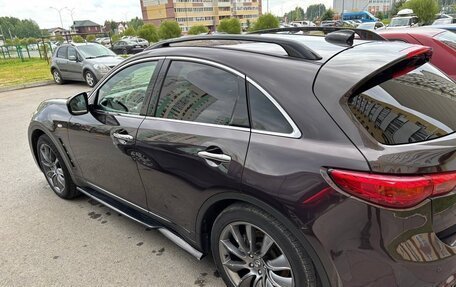 Infiniti QX70, 2014 год, 2 600 000 рублей, 5 фотография