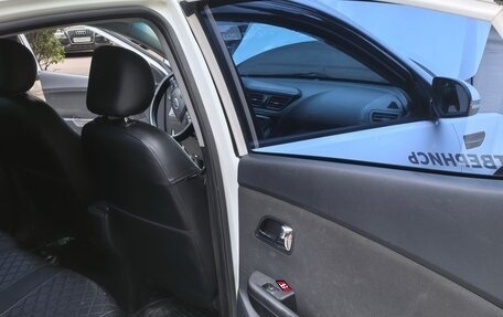 KIA Rio III рестайлинг, 2014 год, 1 050 000 рублей, 13 фотография