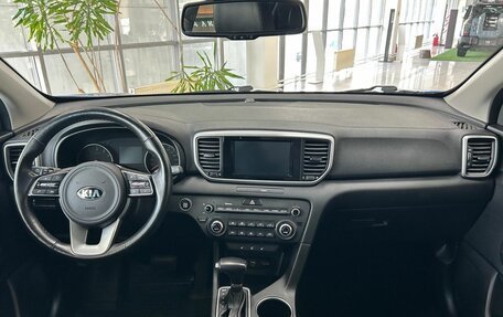 KIA Sportage IV рестайлинг, 2019 год, 2 199 000 рублей, 13 фотография