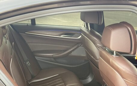 BMW 5 серия, 2019 год, 4 500 000 рублей, 8 фотография