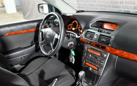 Toyota Avensis III рестайлинг, 2006 год, 850 000 рублей, 14 фотография