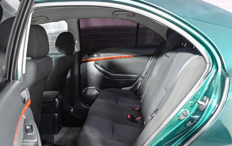 Toyota Avensis III рестайлинг, 2006 год, 850 000 рублей, 18 фотография