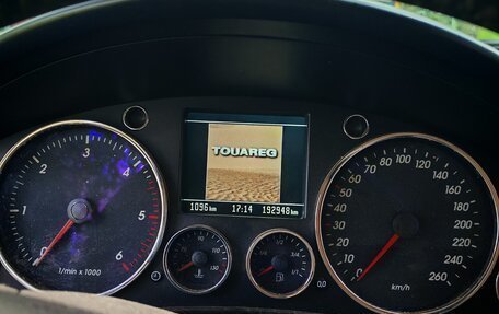 Volkswagen Touareg III, 2005 год, 950 000 рублей, 10 фотография
