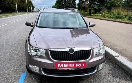 Skoda Superb III рестайлинг, 2013 год, 1 800 000 рублей, 2 фотография
