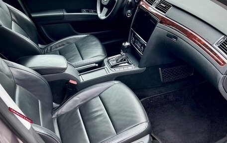 Skoda Superb III рестайлинг, 2013 год, 1 800 000 рублей, 18 фотография