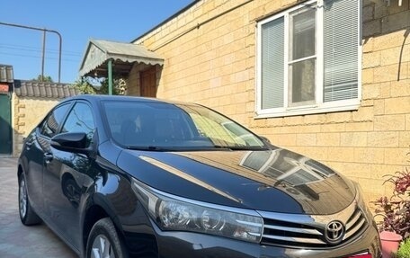 Toyota Corolla, 2014 год, 1 330 000 рублей, 2 фотография