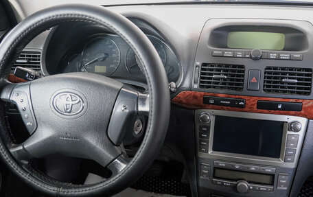 Toyota Avensis III рестайлинг, 2005 год, 849 000 рублей, 12 фотография