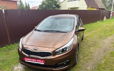 KIA cee'd III, 2017 год, 1 300 000 рублей, 18 фотография