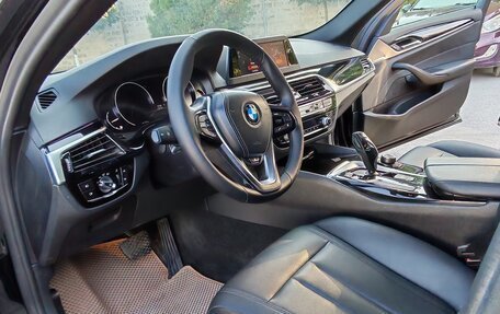 BMW 5 серия, 2019 год, 3 550 000 рублей, 16 фотография