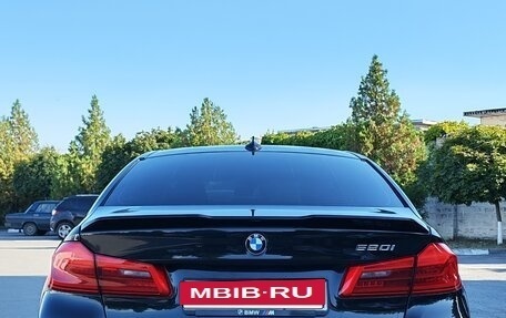 BMW 5 серия, 2019 год, 3 550 000 рублей, 13 фотография