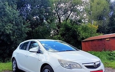 Opel Astra J, 2012 год, 770 000 рублей, 1 фотография