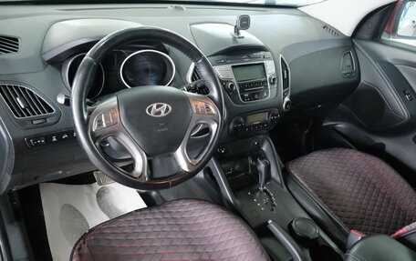 Hyundai ix35 I рестайлинг, 2010 год, 1 099 000 рублей, 11 фотография
