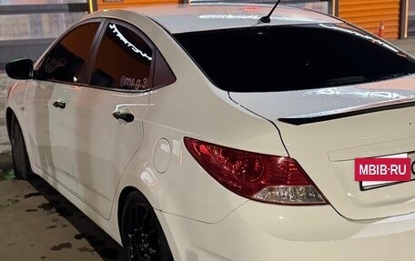 Hyundai Solaris II рестайлинг, 2012 год, 750 000 рублей, 8 фотография